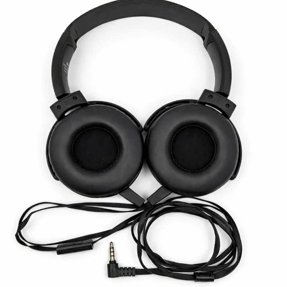 AIWA Wired Stereo Headphones Over-Ear Classic Vintage Style Tested Working Good